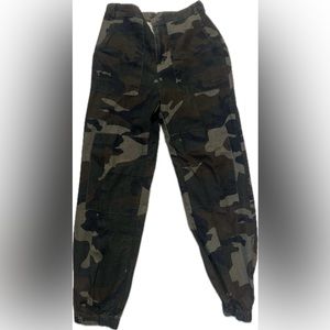 Camouflage army cargo pants